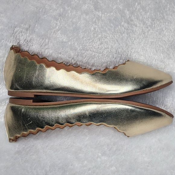 Gold Scalloped Flats - 7 - Picture 5 of 5